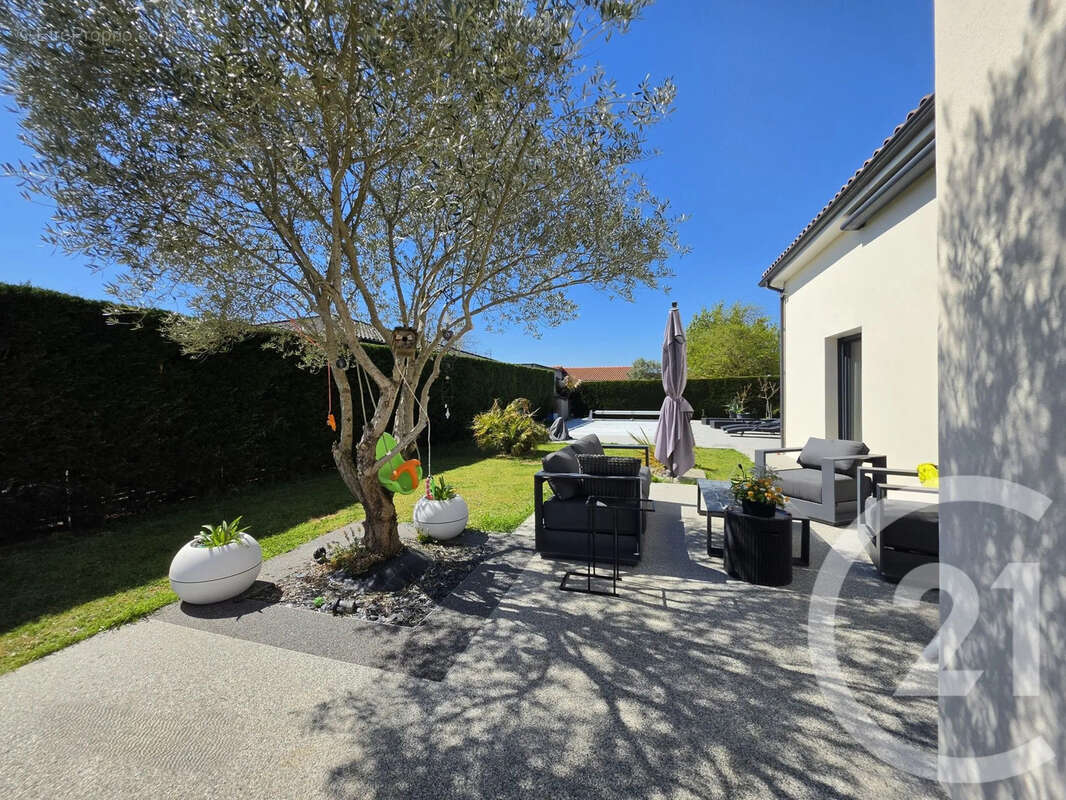 Maison 220 m² à Carbonne  - photo 24