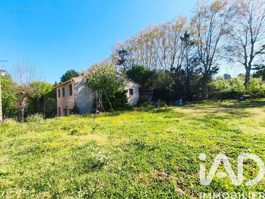 Maison 86 m² à Tressan  - photo 3