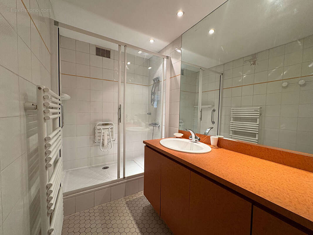 Appartement à VERRIERES-LE-BUISSON