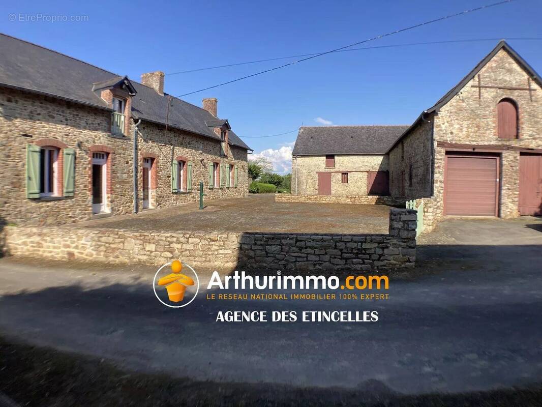 Maison à MARTIGNE-FERCHAUD