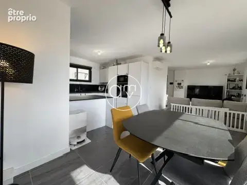 LA GARDE   Maison récente avec piscine dans résidence fermée - photo 11