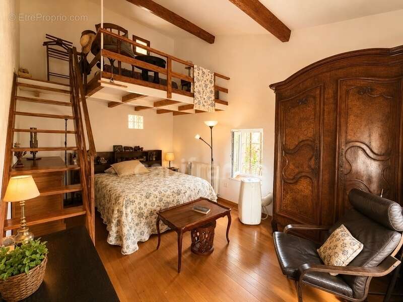 Maison à PERTUIS
