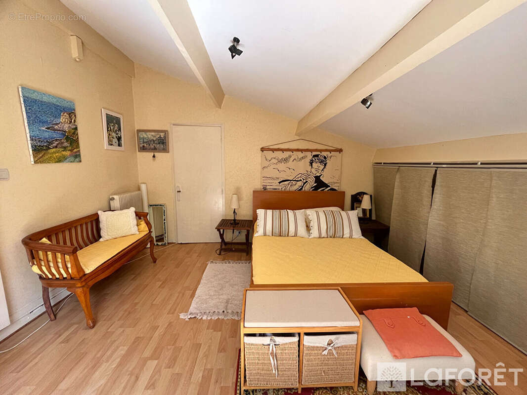 Maison - Golf St Sulpice et Cameyrac - 5 chambres - 196m² - photo 8