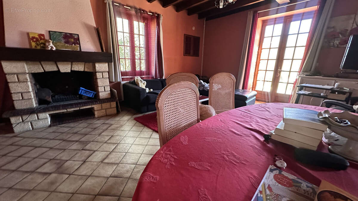 Maison à SAINT-ANDRE-DE-DOUBLE