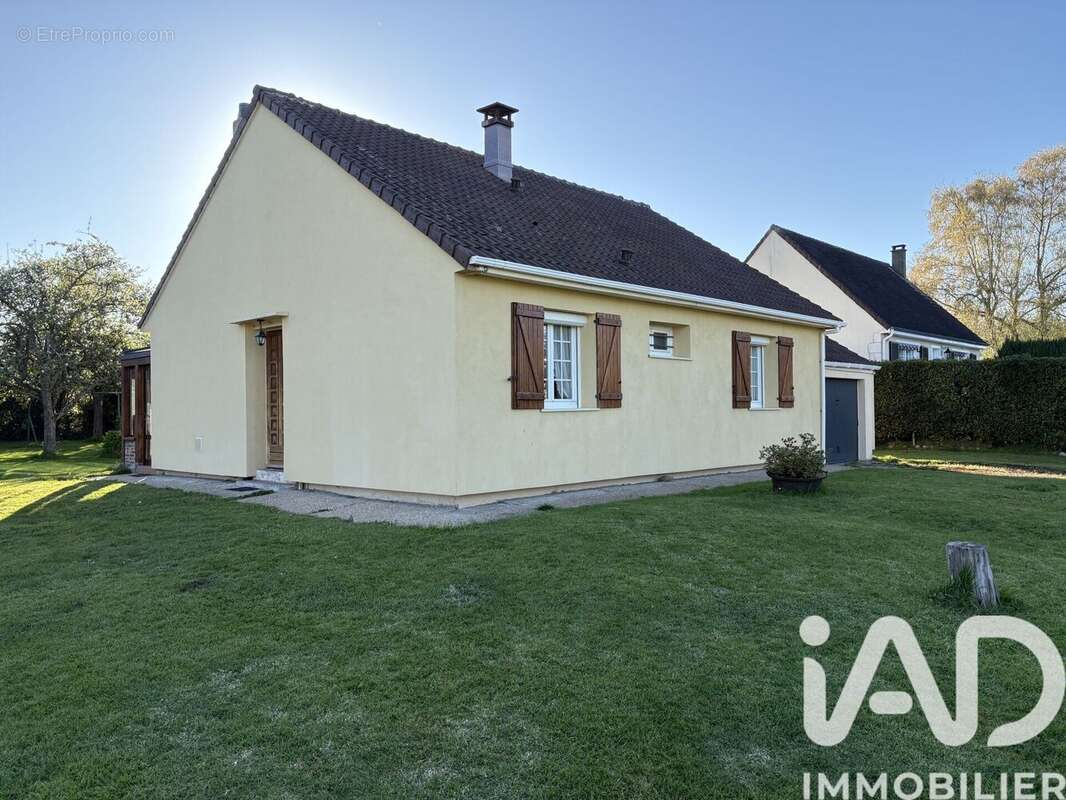 Photo 2 - Maison à LE THUIT-SIGNOL