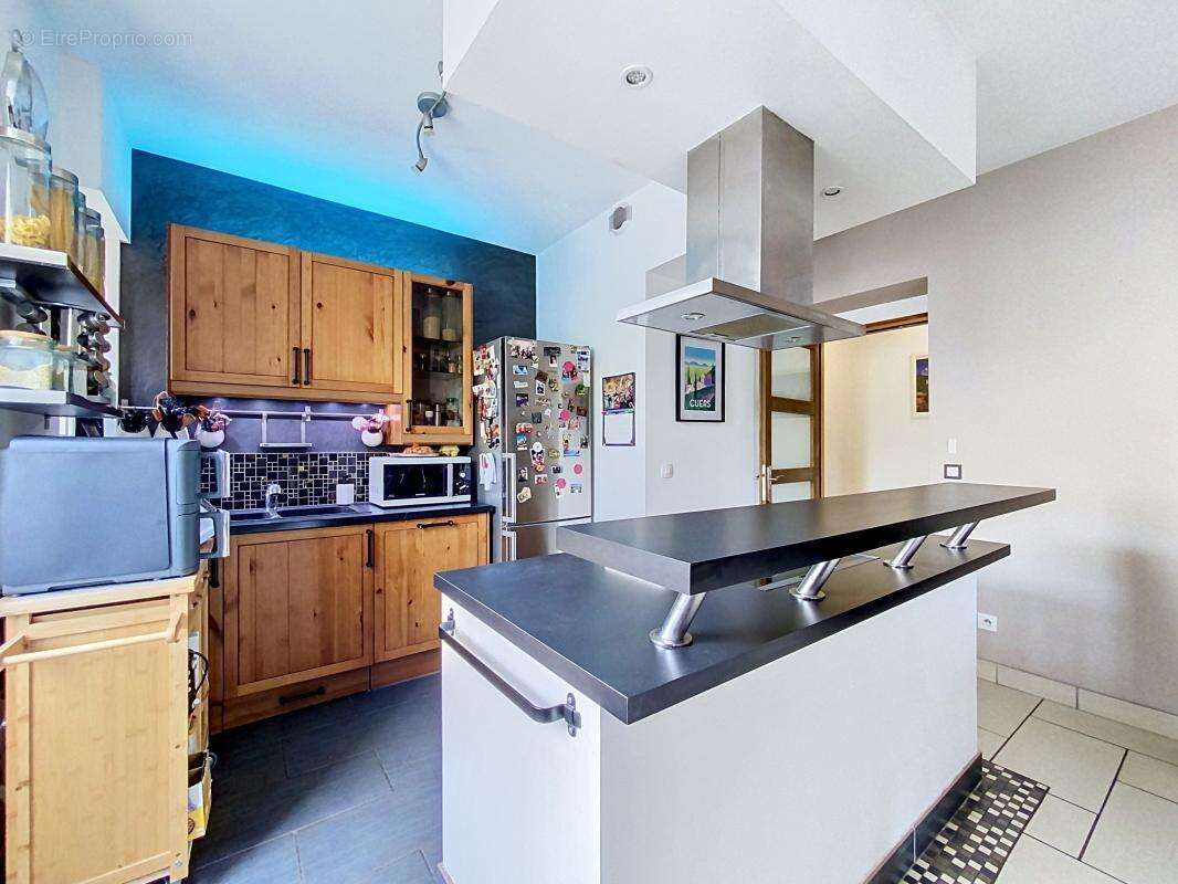 Appartement à GIVORS