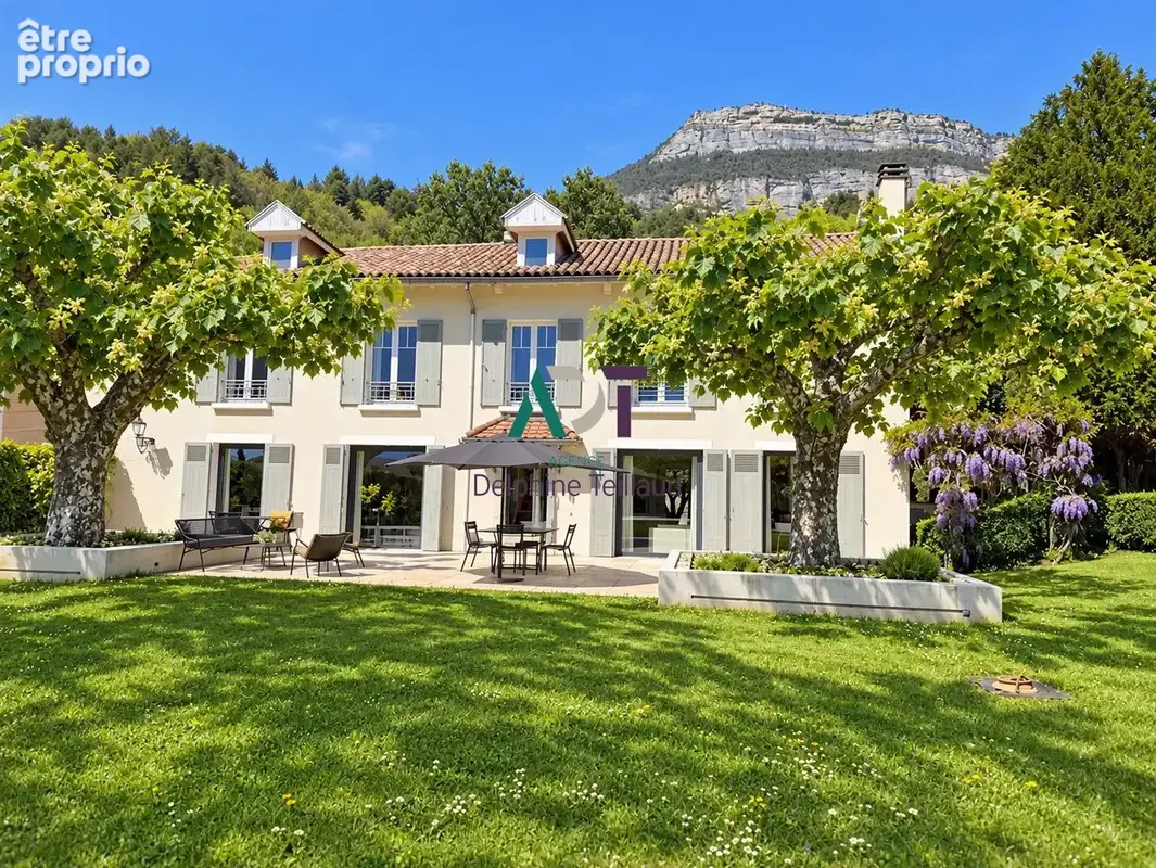 Photo Maison à Corenc au prix de 1 350 000€