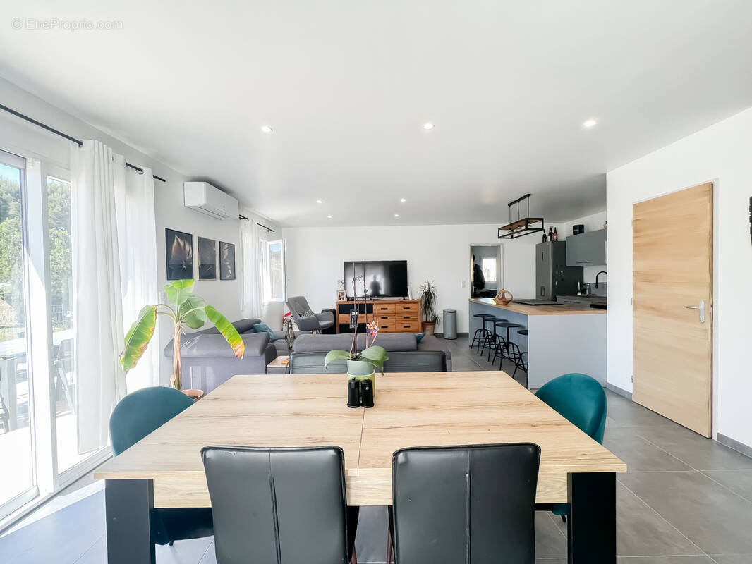 Maison à PORT-DE-BOUC