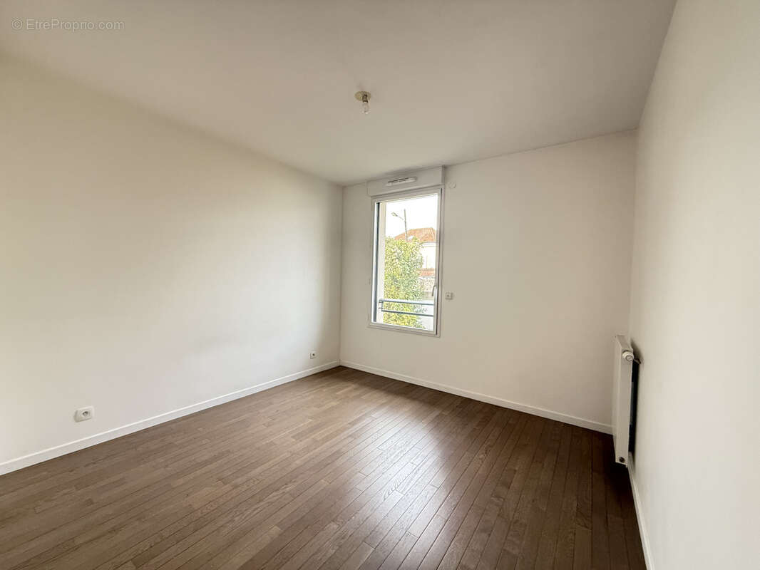 Appartement à LE PERREUX-SUR-MARNE