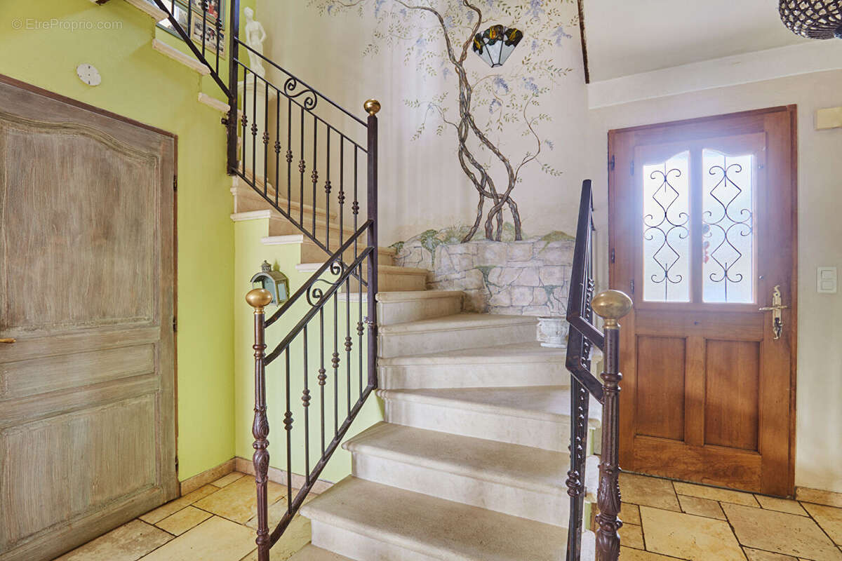 Maison à MALLEMORT