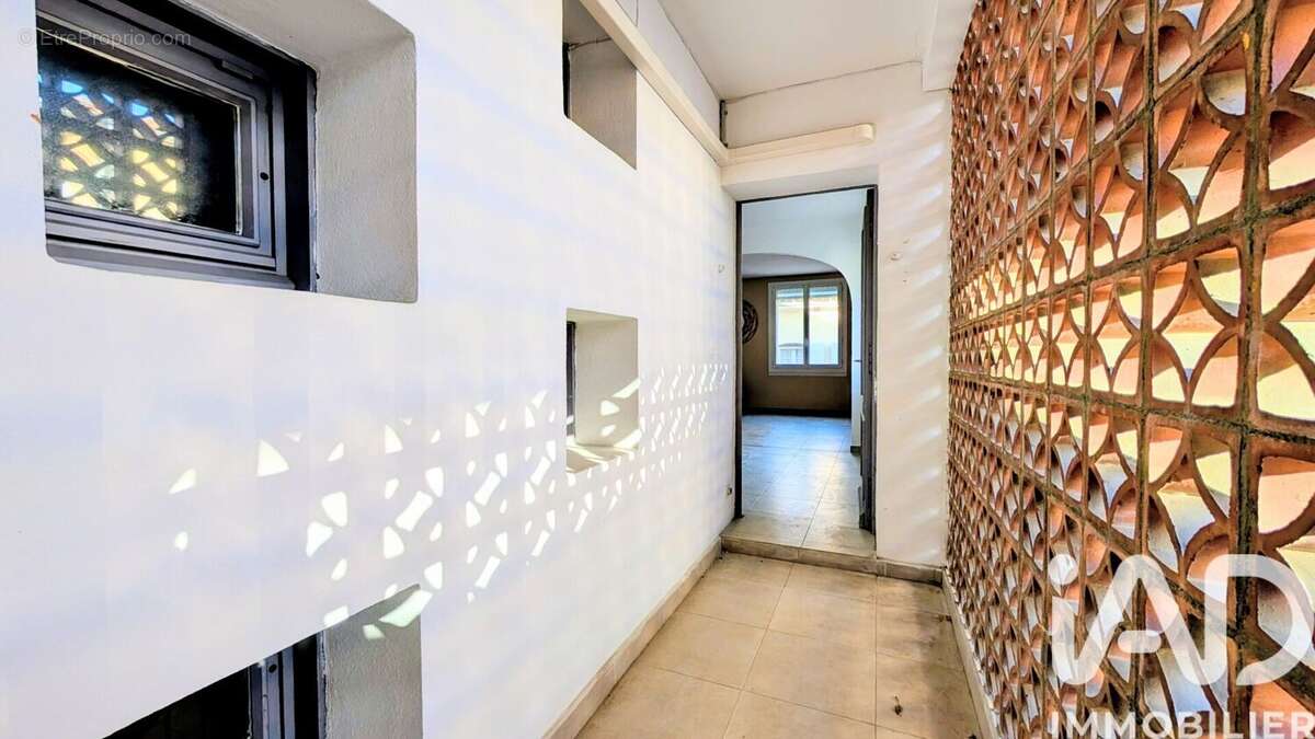 Photo 7 - Appartement à SAINT-SATURNIN-LES-AVIGNON