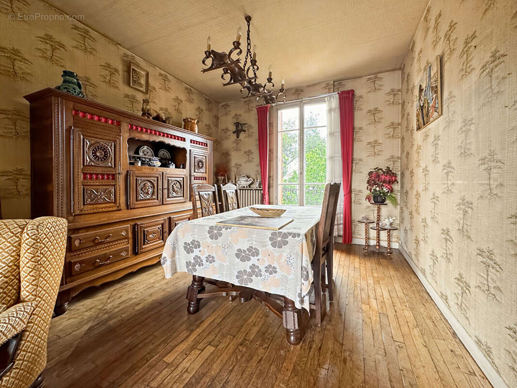 Maison à ROSNY-SOUS-BOIS