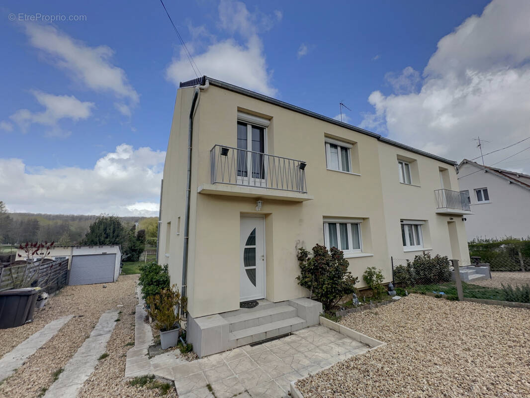 Maison à VERNOUILLET