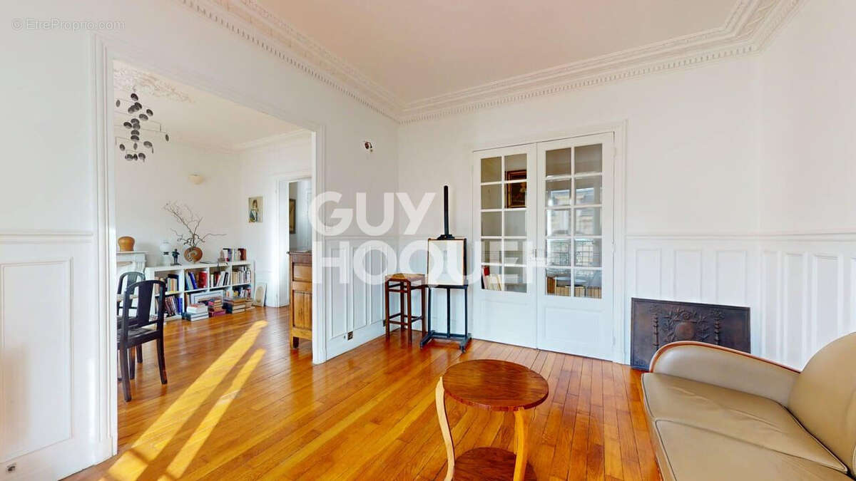 Appartement à AUBERVILLIERS