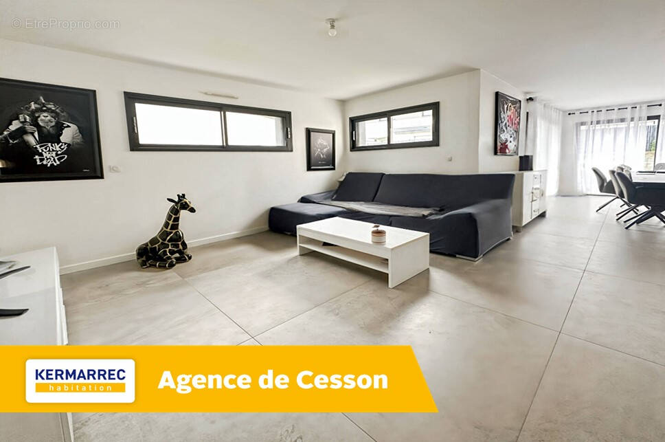 Maison à THORIGNE-FOUILLARD