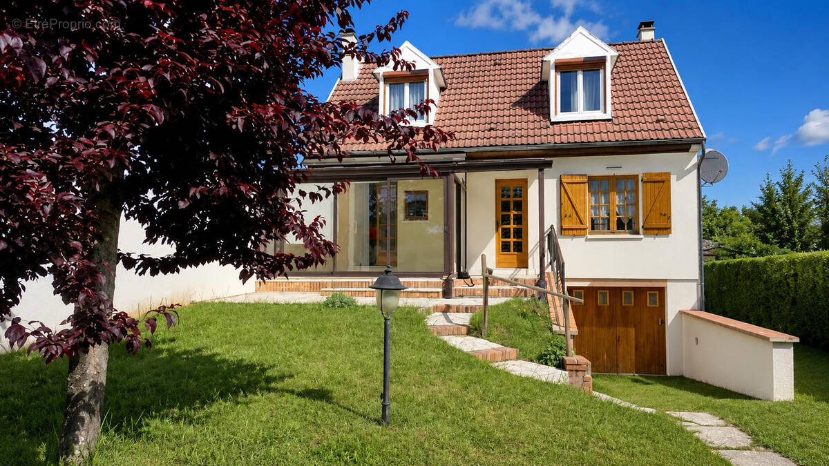 Maison à AUBERGENVILLE