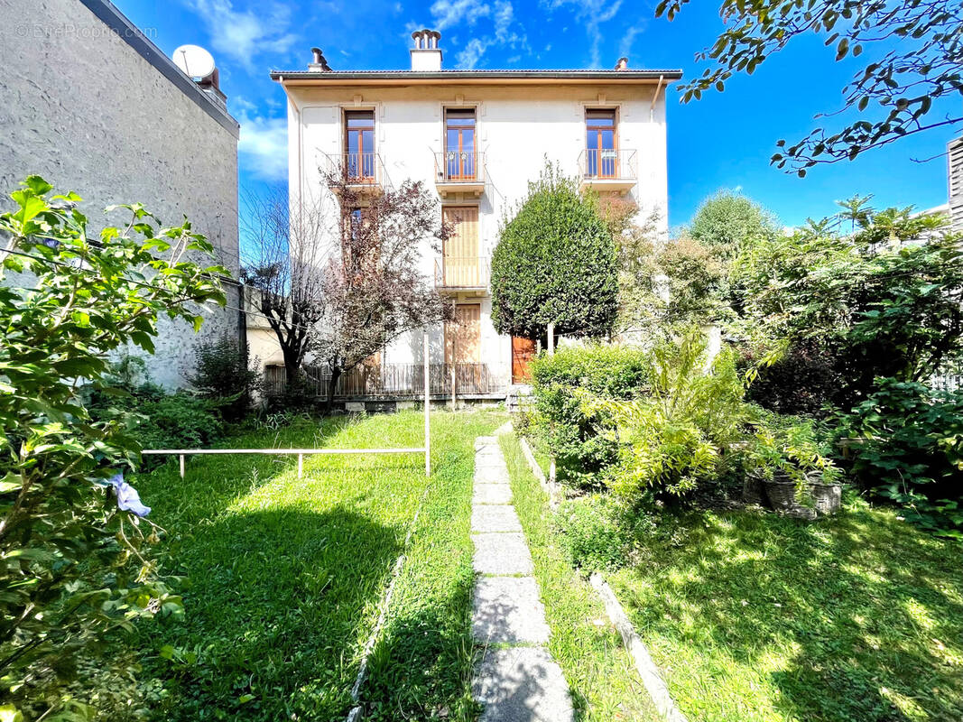 Appartement à GRENOBLE