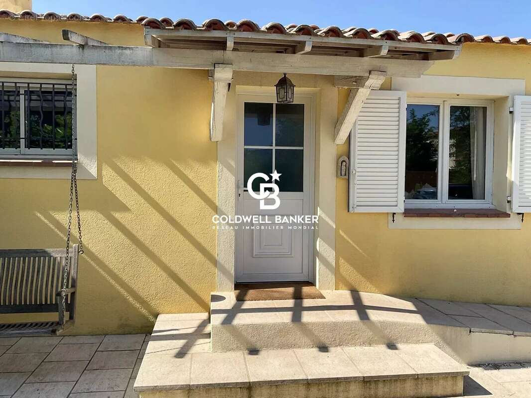 Villa provençale avec piscine et garage 83210 Solliès- Pont - photo 5