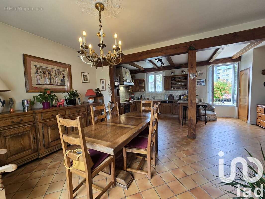 Photo 4 - Maison à VILLEMOMBLE