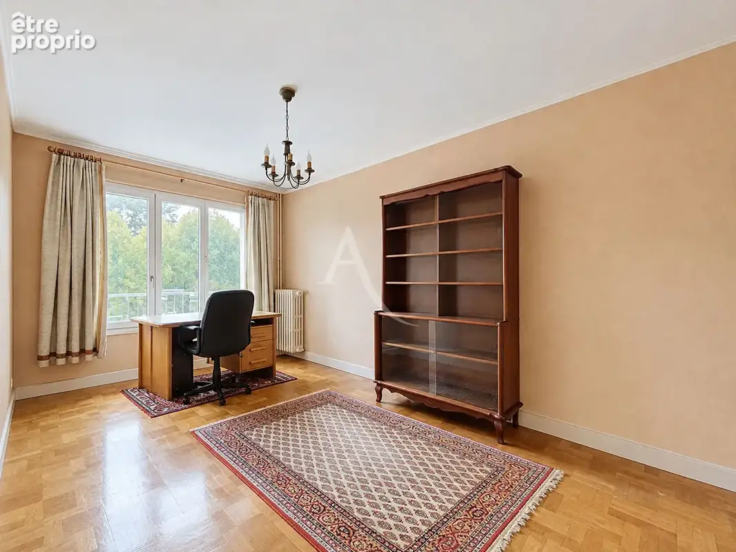 Appartement 3 pièces de 65 m² - Saint-Germain-en-Laye, quartier Alsace - photo 7