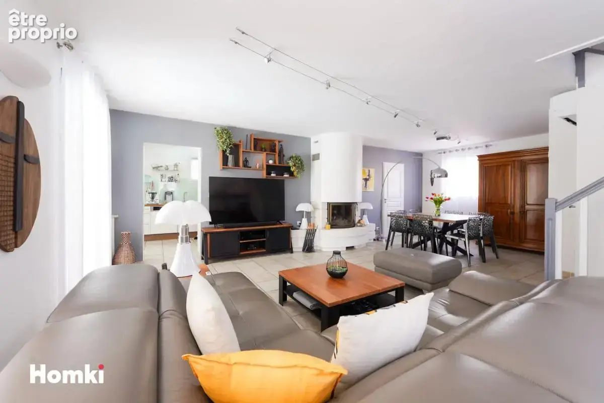 Maison/Villa T4 de 106 m² avec piscine à Marseille 13013 - photo 6