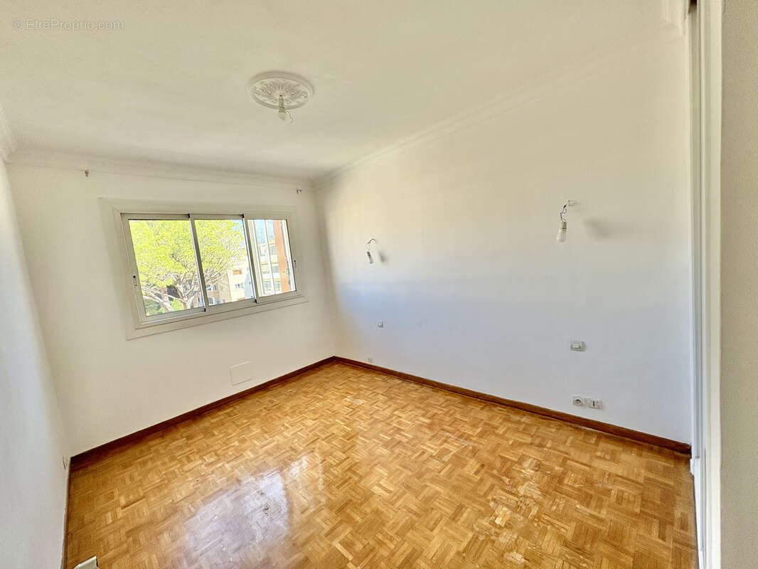 Appartement à LE PRADET