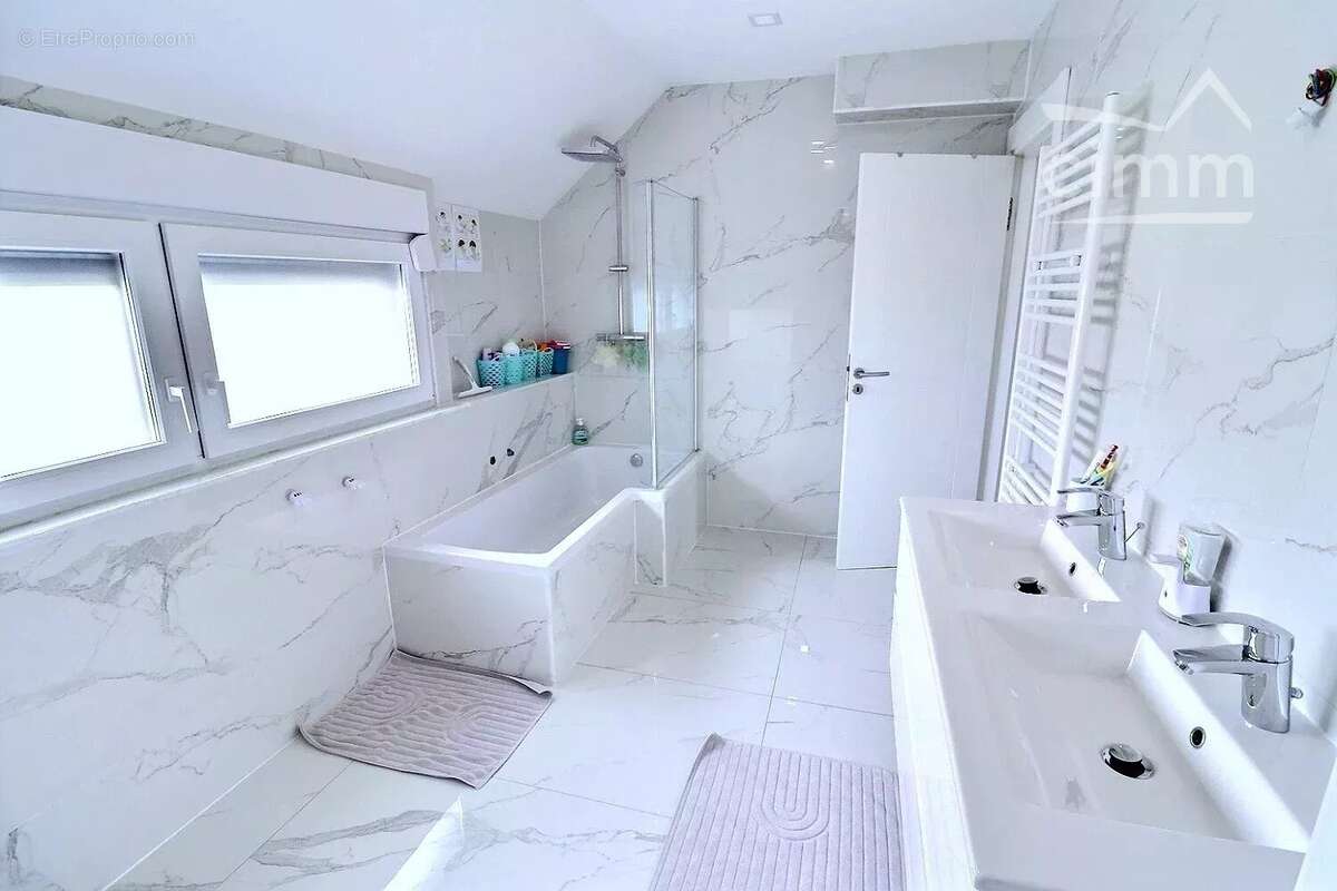 Maison à WOUSTVILLER