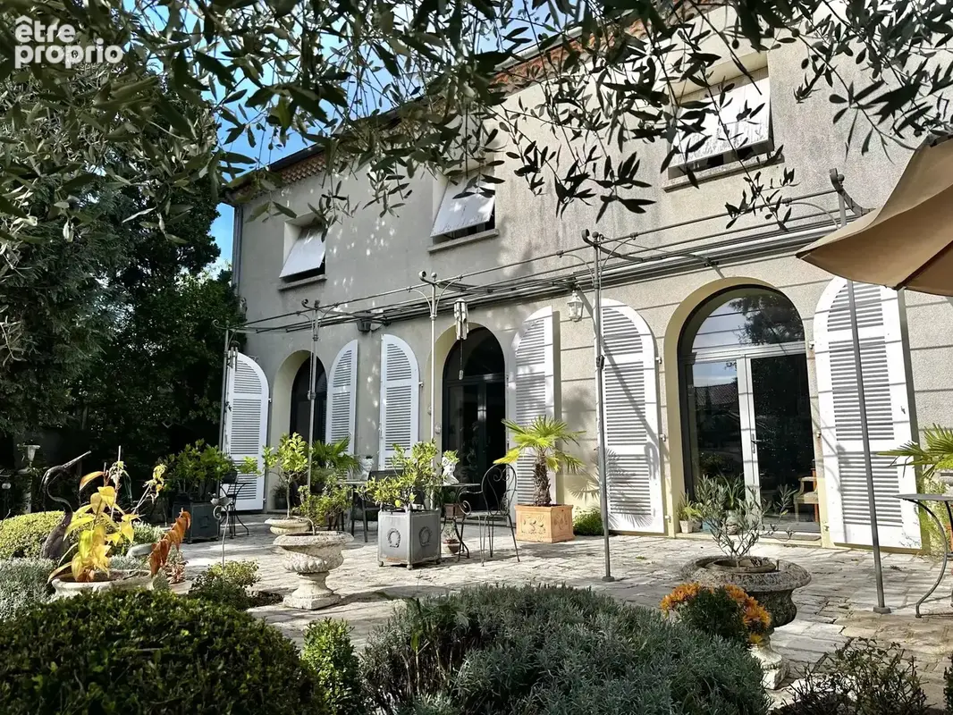 Grande maison Charentaise – 9 chambres et fort potentiel - photo 8