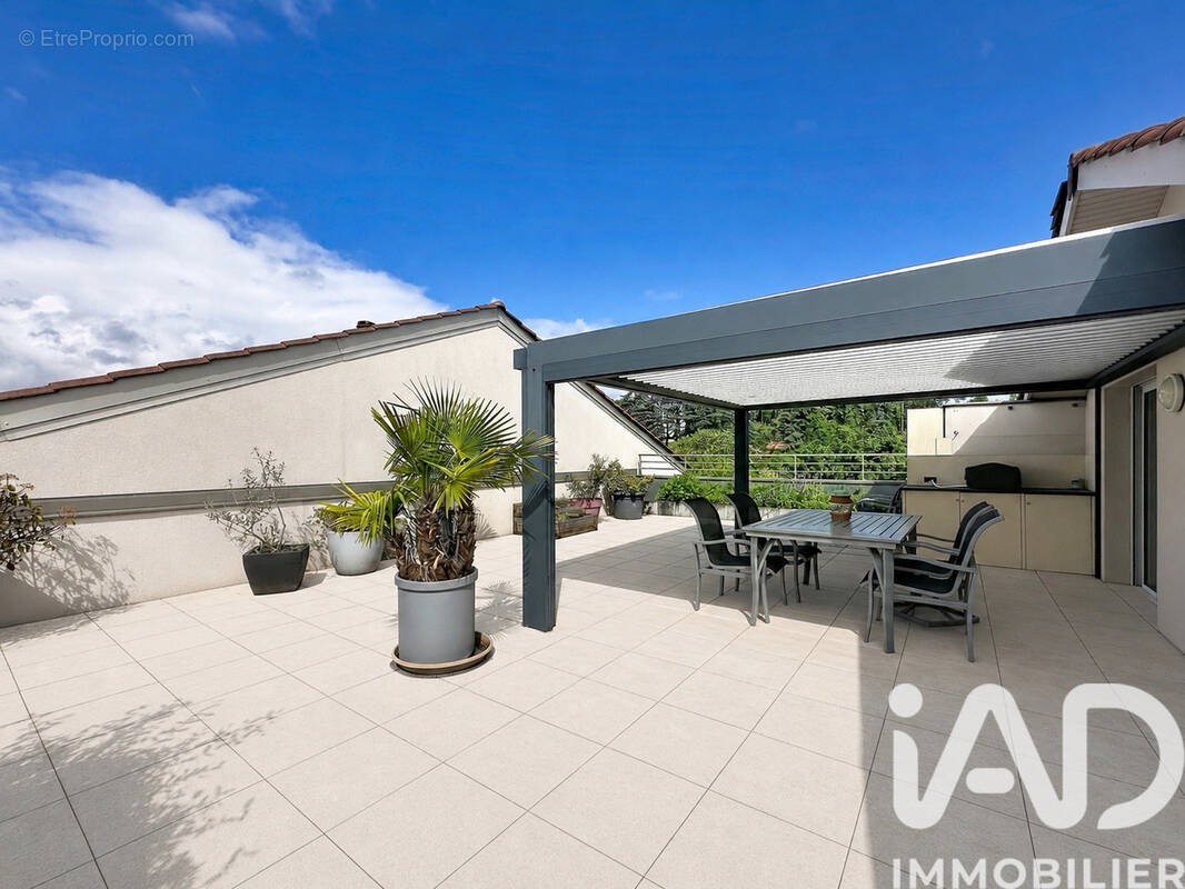 Photo 1 - Appartement à TASSIN-LA-DEMI-LUNE
