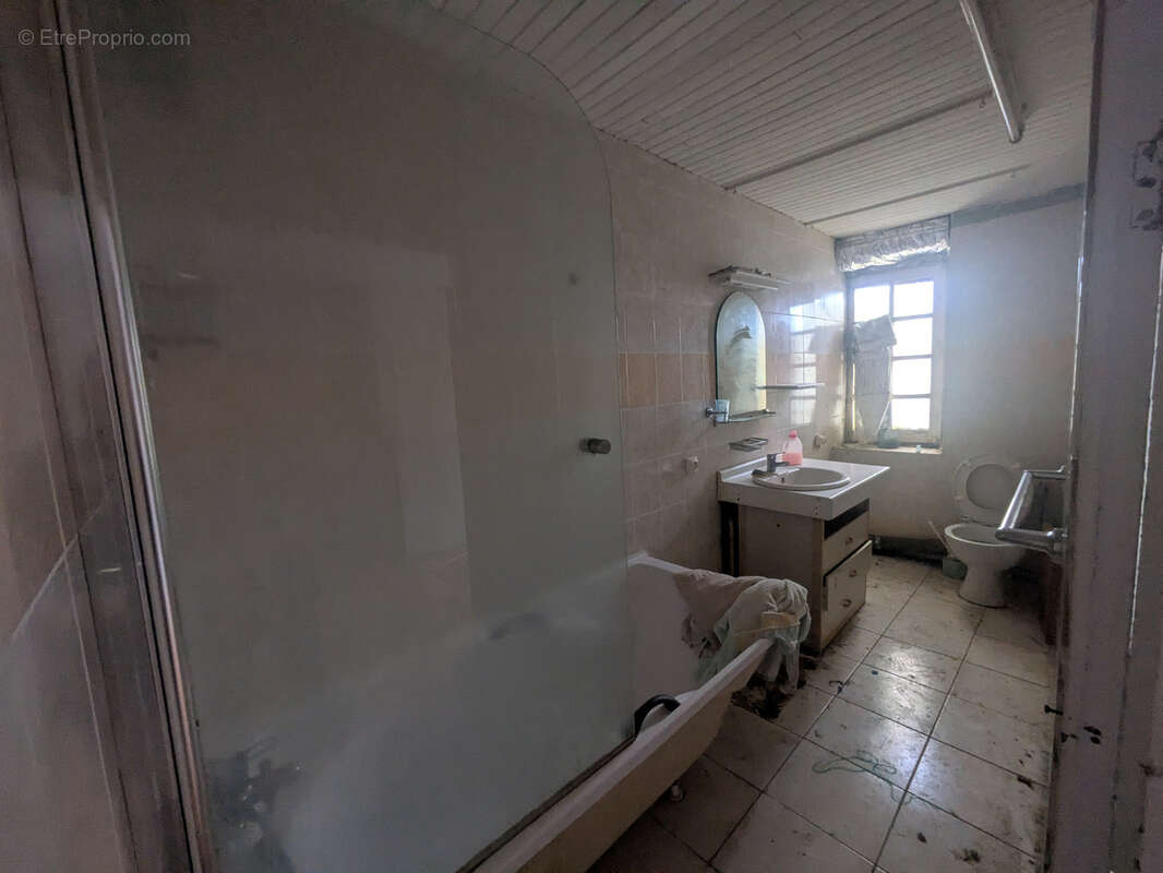 Appartement à FOUGERES