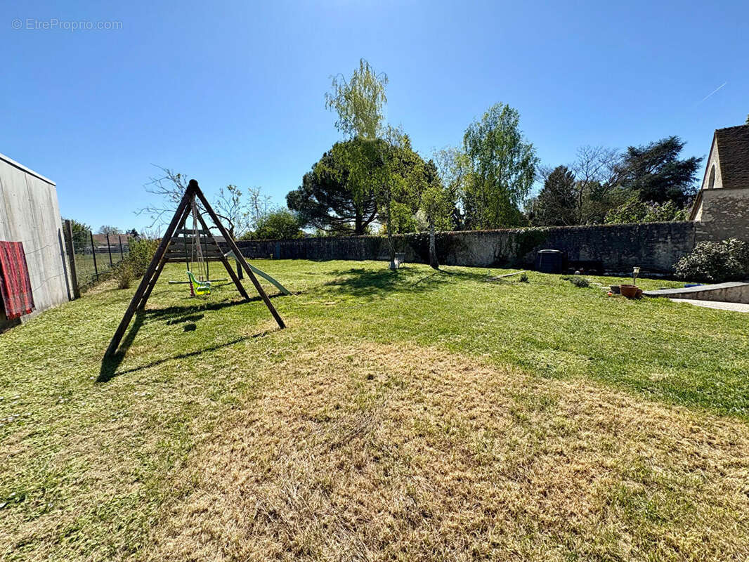 Maison à SAINT-CLAUDE-DE-DIRAY