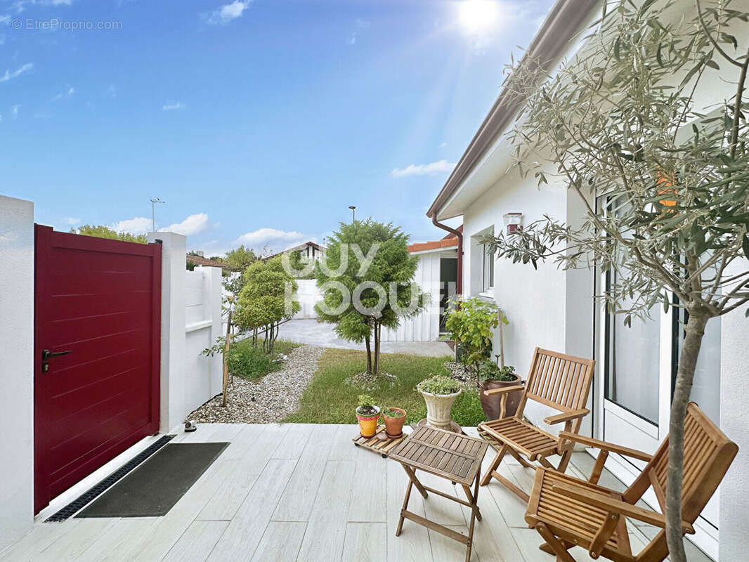 Maison à GUJAN-MESTRAS