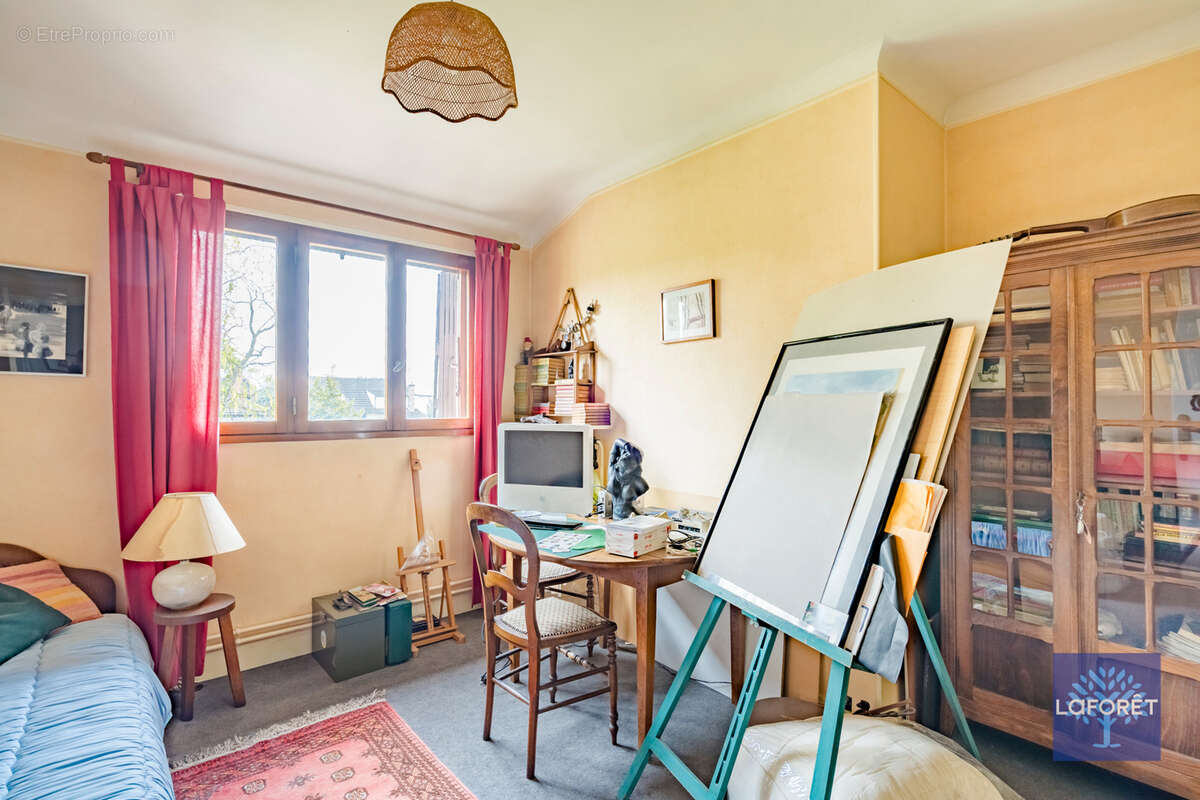 Maison à LES PAVILLONS-SOUS-BOIS