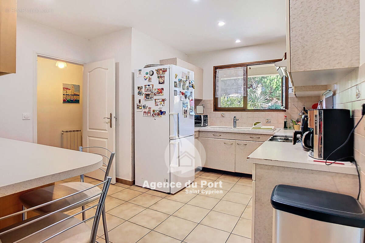 Maison à SAINT-CYPRIEN