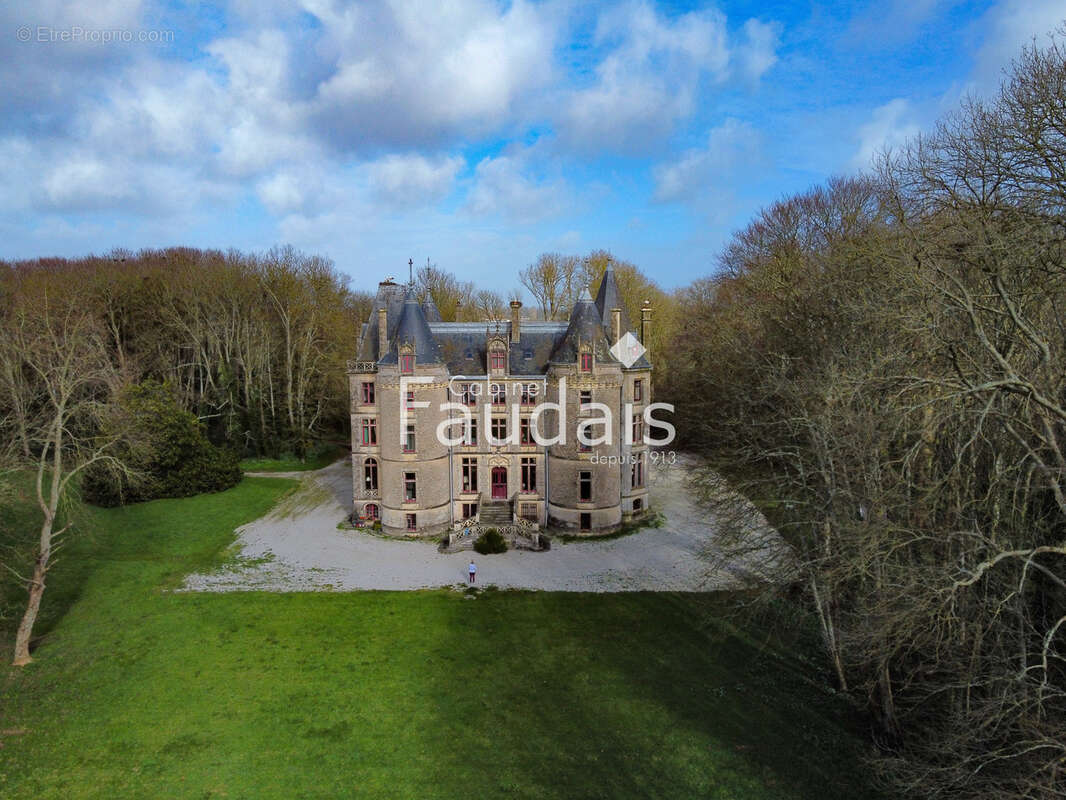 Maison à PICAUVILLE