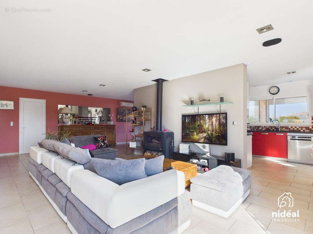 Maison 150 m² à Sommieres  - photo 8