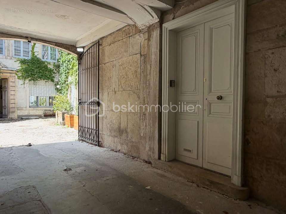 Appartement studio avec mezzanine hyper centre dijon - photo 3