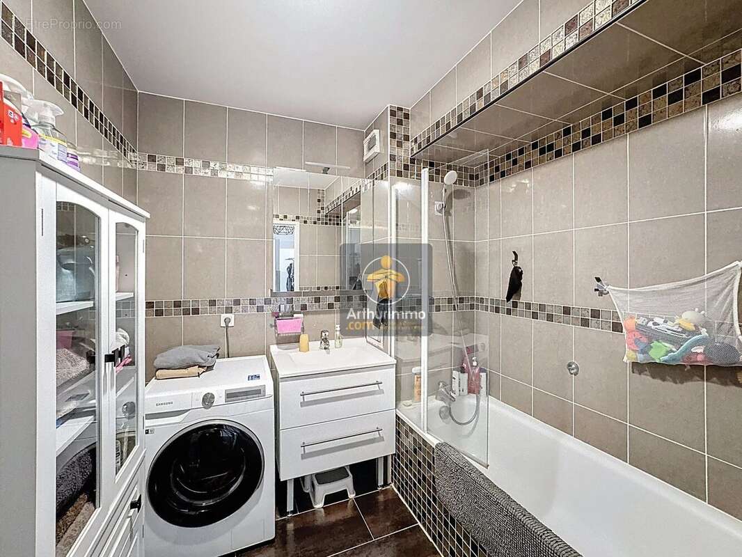 Appartement à LIMEIL-BREVANNES