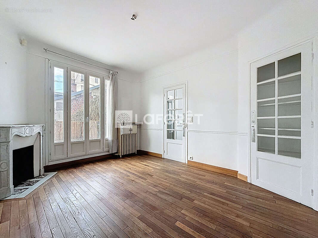 Appartement à BAGNEUX