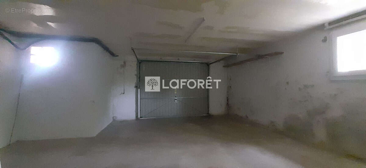 Maison à CHAILLEVETTE