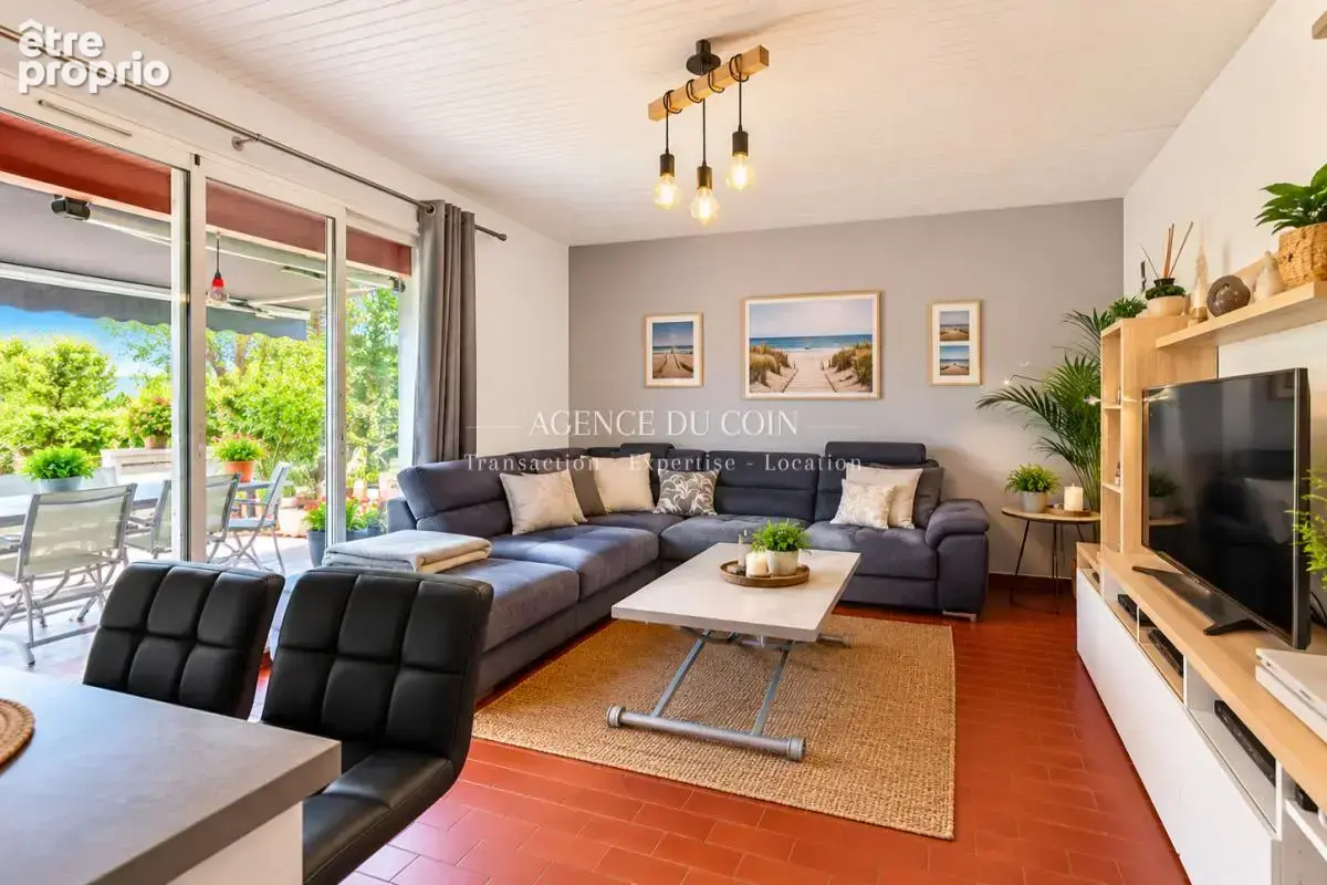 À vendre – Joli bastidon au calme au Muy Type 2 pièces sur u - photo 3