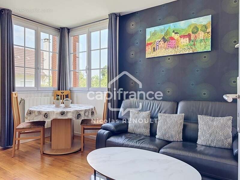Appartement à BOIS-COLOMBES