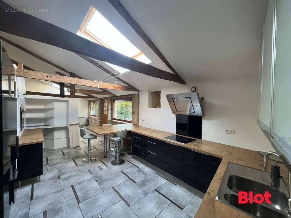 Maison à BAIN-DE-BRETAGNE