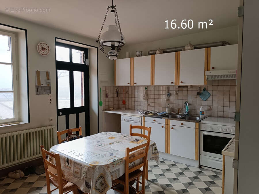 Maison à OUROUER-LES-BOURDELINS