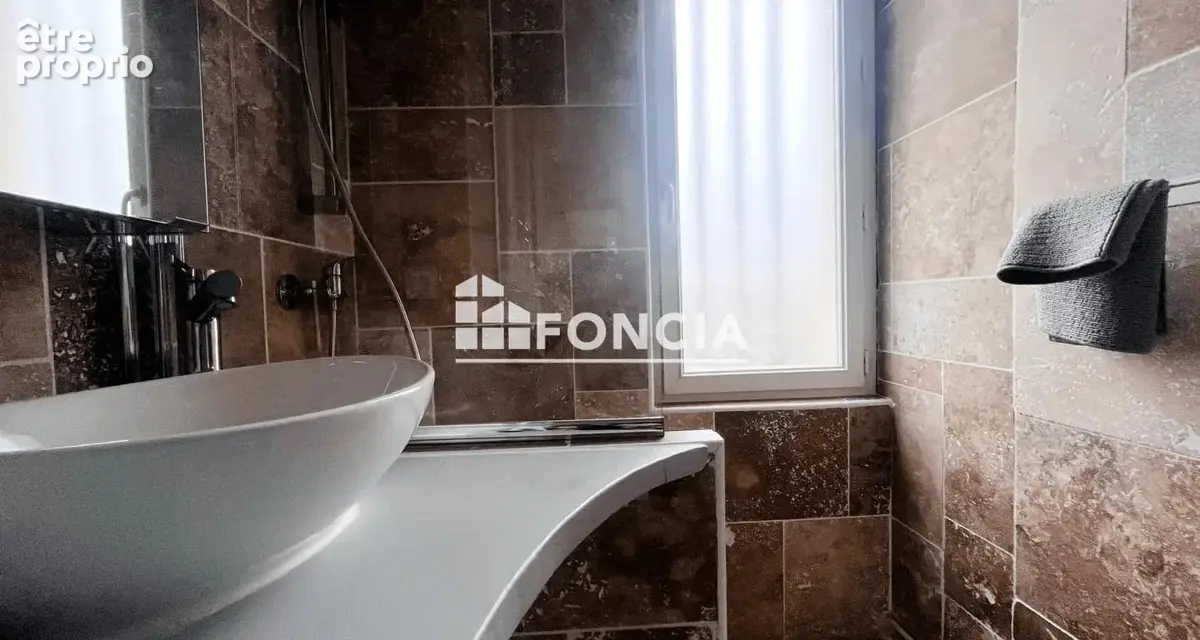 Appartement entierement renove - photo 5