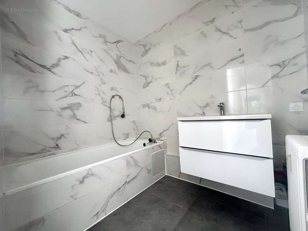 Appartement à LYS-LEZ-LANNOY