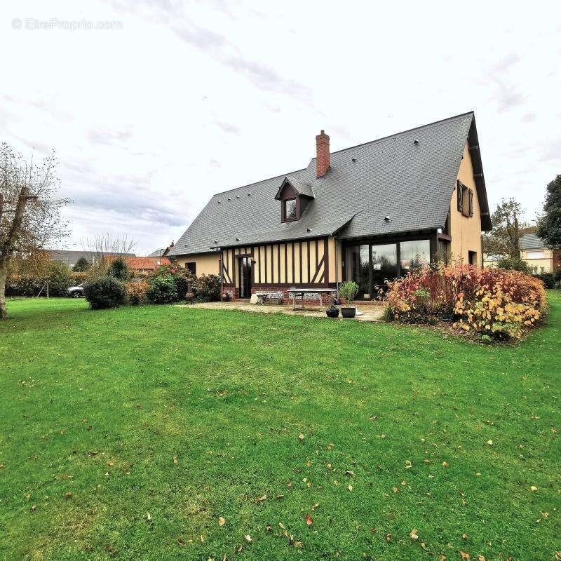 Maison à SAINT-NICOLAS-D'ALIERMONT