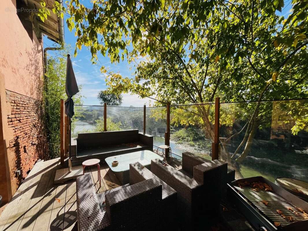 Appartement à BAZIEGE