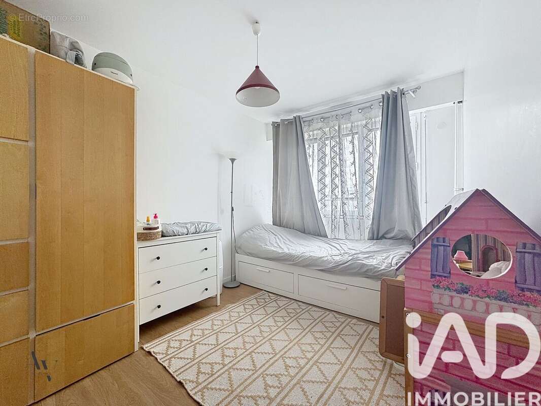 Photo 8 - Appartement à LES MUREAUX