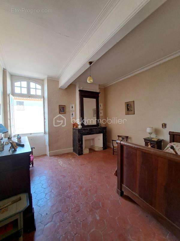 34725 maison de village 13 pièces - photo 8
